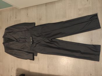 Costume gris satiné veste 46-48 pantalon 40