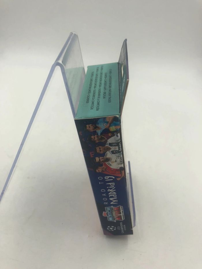 Coffret de cartes Topps Match Attax Road to Madrid 2019 UEFA Champions League 2/4 neuf - photo numéro 4