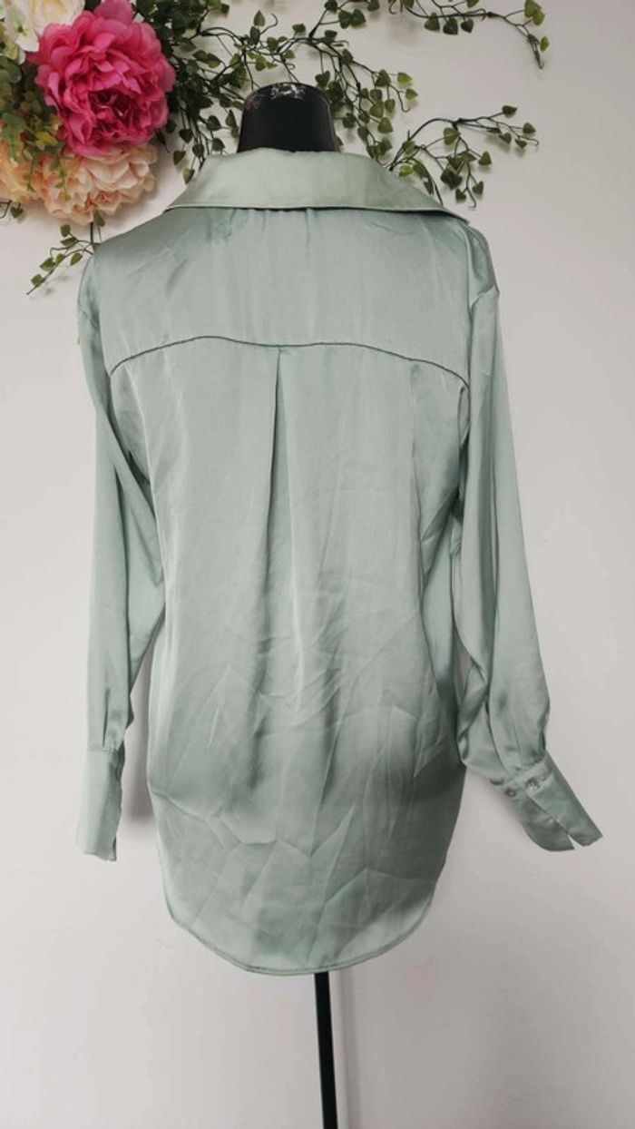 Chemise satinée vert d’eau 🎀 Taille S 🎀 - photo numéro 2