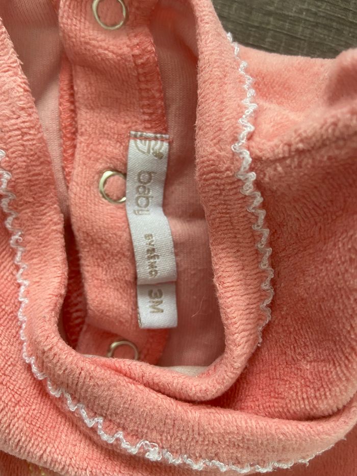 Pyjama velours 3 mois - photo numéro 2