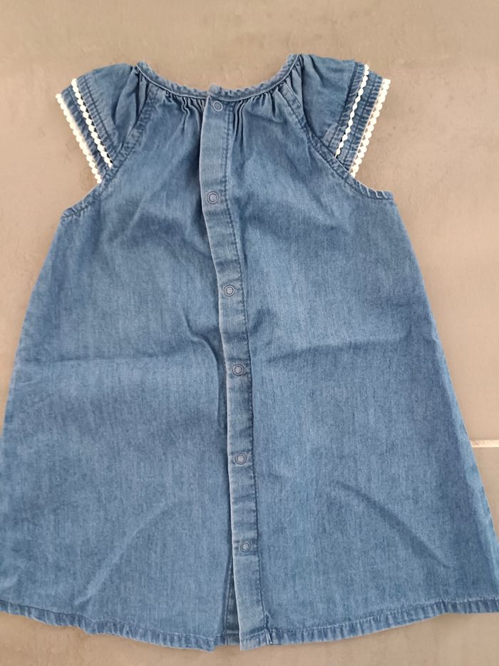 Robe en jeans bébé fille en 12 mois - photo numéro 6
