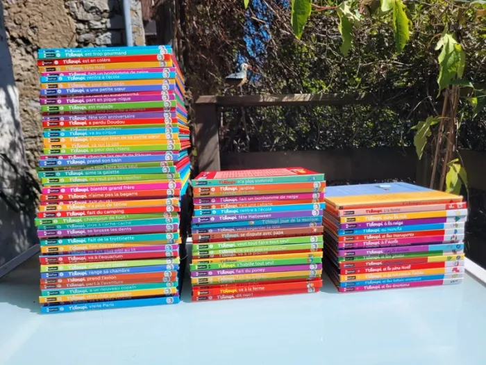 Livre Les Aventures de T'choupi - photo numéro 2