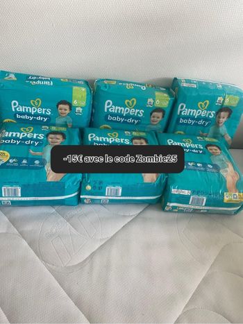 6 sacs de couches Pampers taille 6