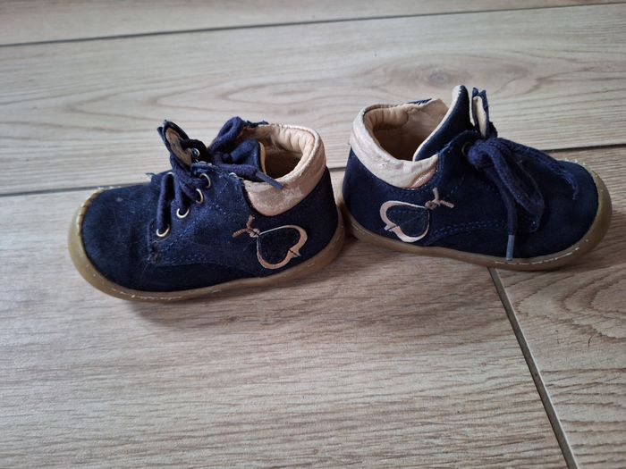 Bottines bébé fille bleues marines 20