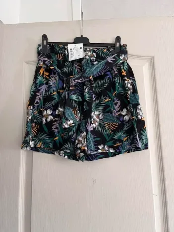 Short 36