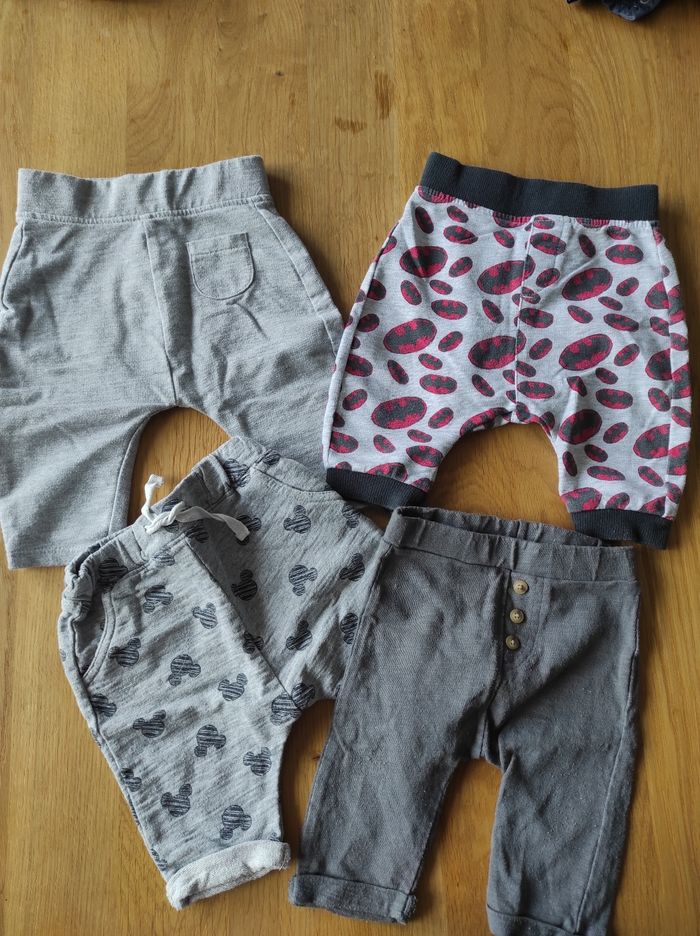 Lot de 4 joggings 3 mois + 2 salopettes