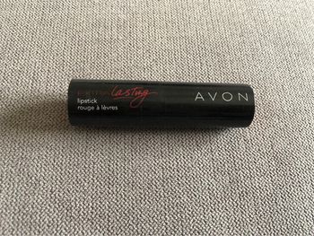 Rouge à lèvres Neuf