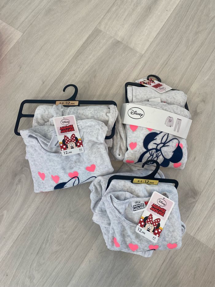 Lot pyjamas fille neuf