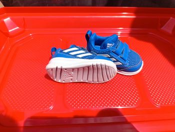 Adidas bleu