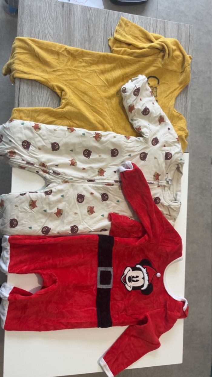 Lot de pyjama 24 mois