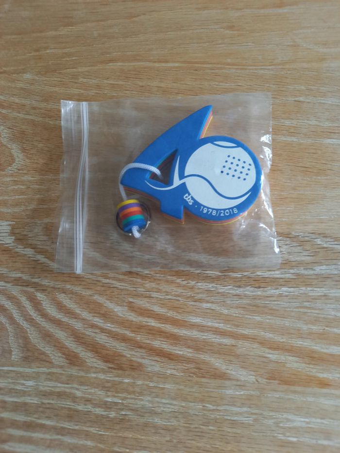 Porte-clés collector TBS 40 ans - Neuf