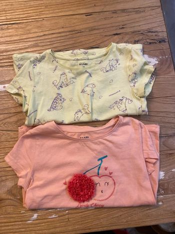 Lot ou unité de 2 tee shirt