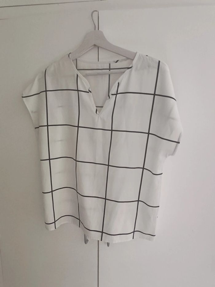 Tee shirt a motif - taille M - SHEIN
