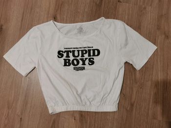 T-shirt stranger things