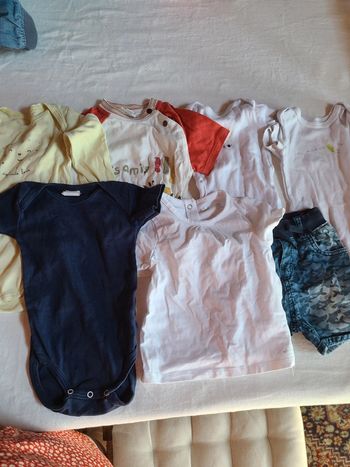 Lot de 7 vêtements 9 mois Garçon