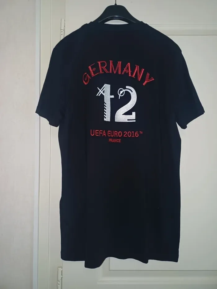 T-shirt UEFA - photo numéro 3