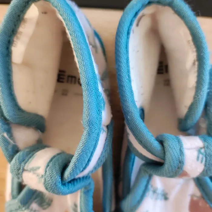Chaussons 22 - photo numéro 2