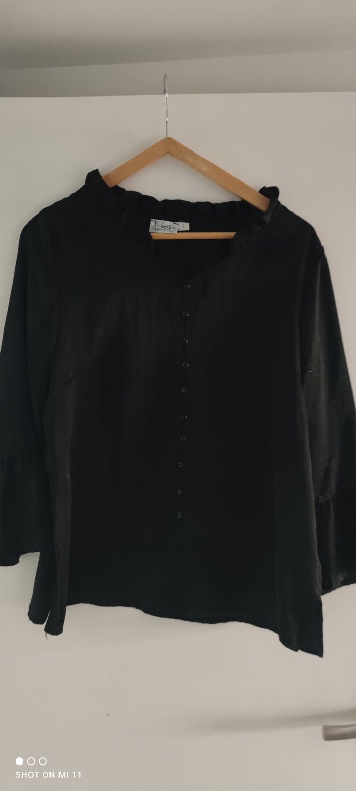 Jolie blouse  noire T44 - photo numéro 6