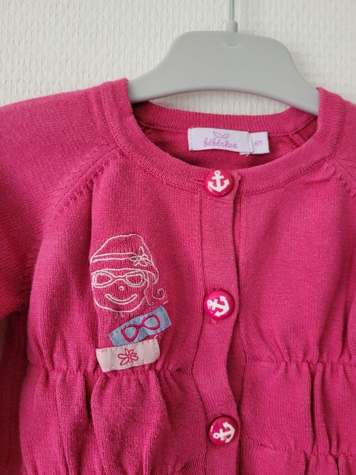 Gilet rose bébérêve 6 mois TBE - photo numéro 3