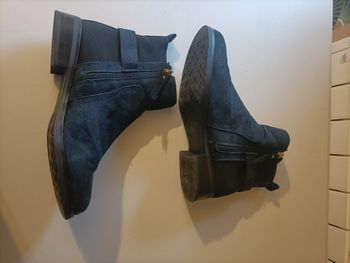 Bottines bleu marine et strench