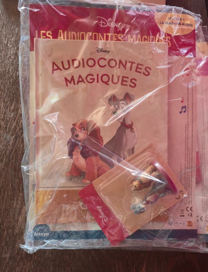 Num17neuf Livre et figurine collection audiocontes Magiques Altaya édition disney