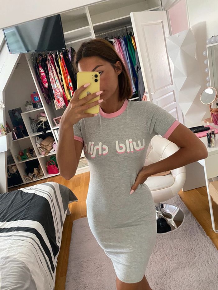Robe moulante grise rose Shein
