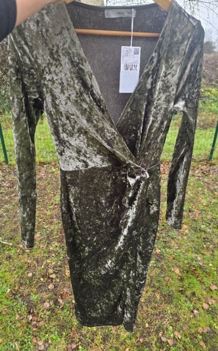 Robe velours Mango