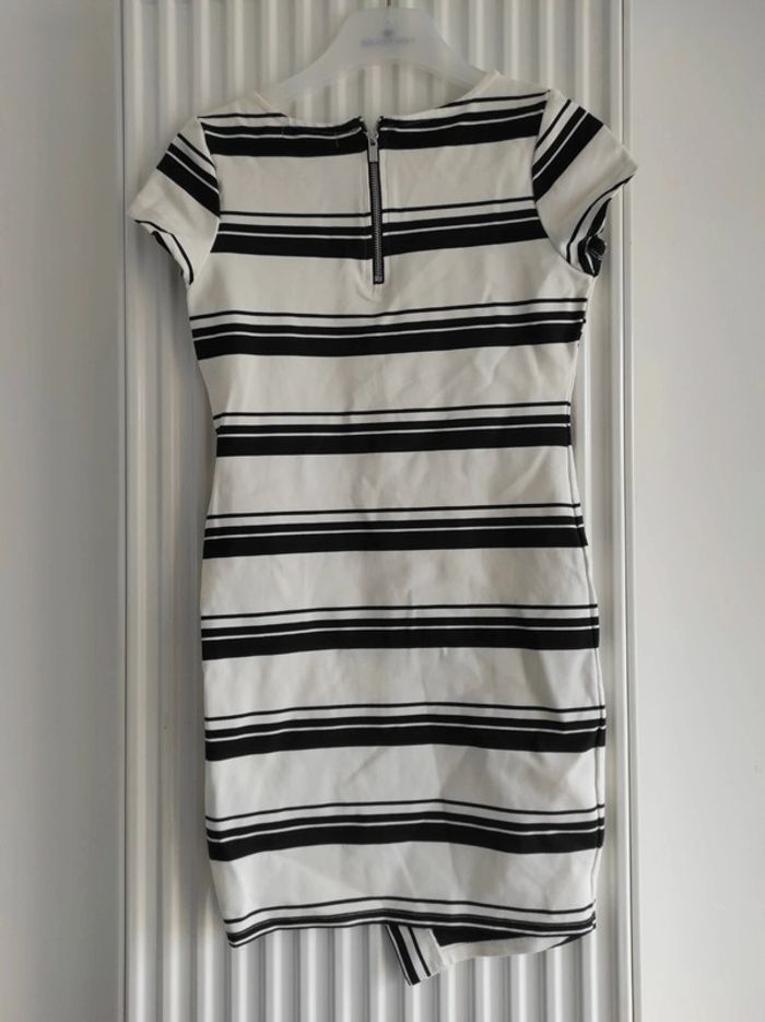 Robe rayures - photo numéro 2