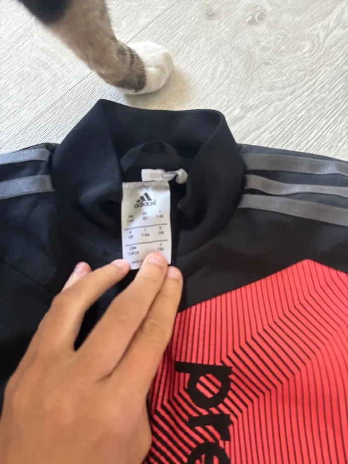 veste coupe vent Adidas 7-8 ans - photo numéro 5