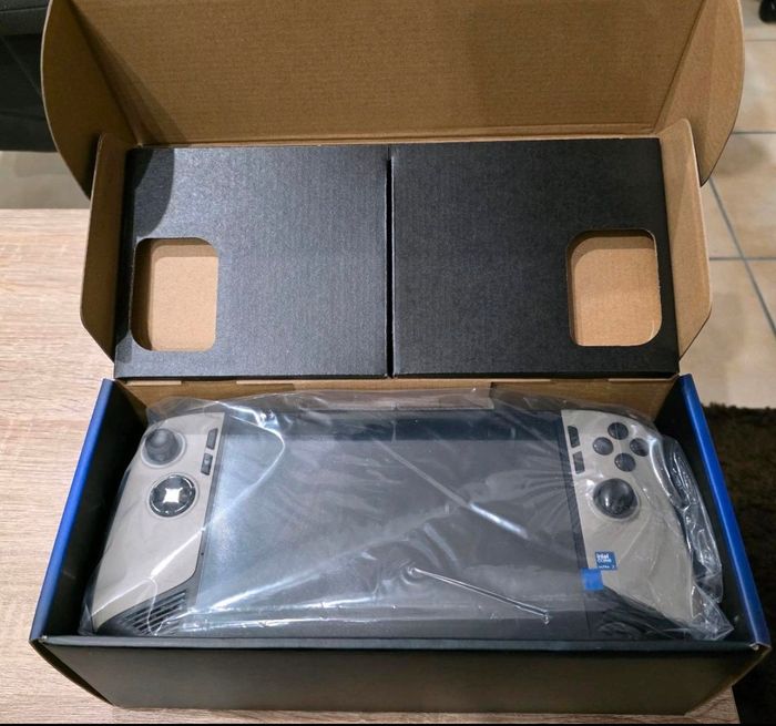 M   S    I    C   l      a   w        8   AI   + - photo numéro 2