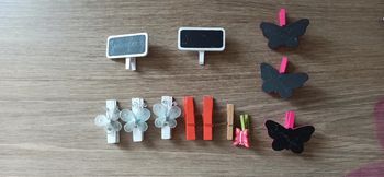 Lot petites épingles pour loisirs créatifs