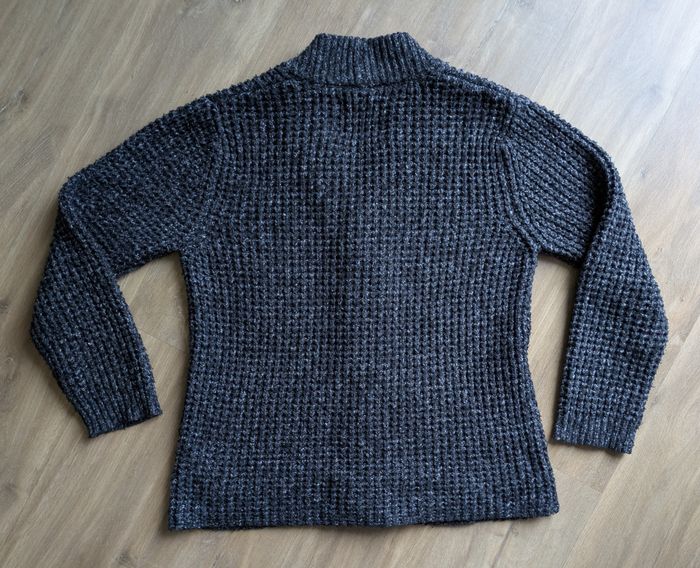 Gilet ZARA 13/14 ans ( taille réelle L ) - photo numéro 3