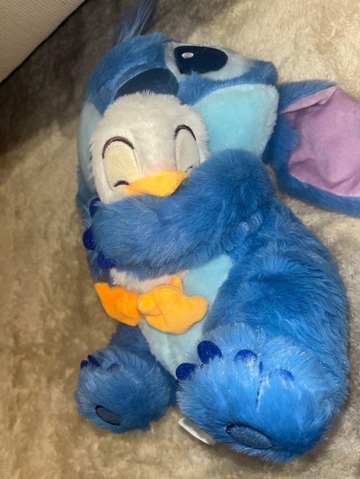 Peluche stitch Disney 30cm neuve - photo numéro 2