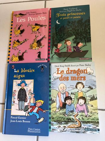 4 livres
