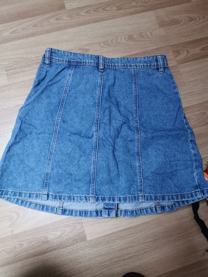 Jupe mini - photo numéro 2