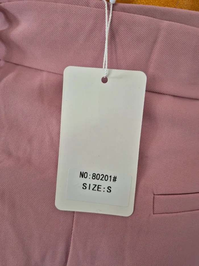 Short Rose avec ceinture et Poches Femme Taille S/36 - photo numéro 3