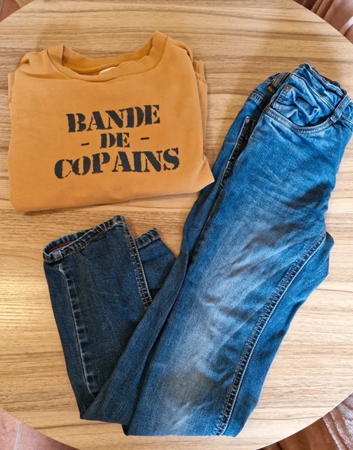 Ensemble pull et Jean 10 ans