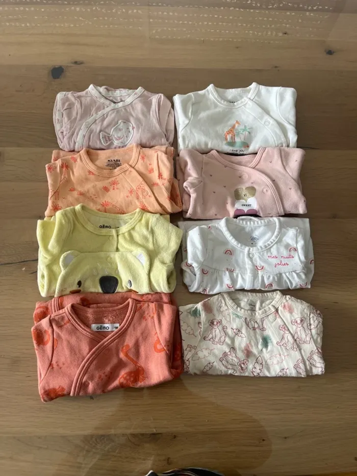 Lot de 8 pyjamas