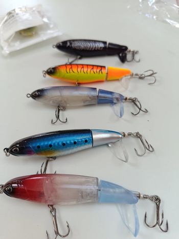 Leurres de pêche rotatif wobbler neuf