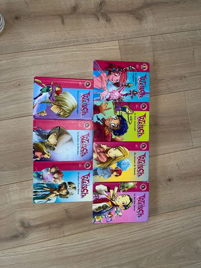 Livre pour enfants la bibliothèque rose witch à l unité