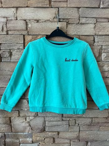 Pull couleur super jolie taille 6 ans Kiabi