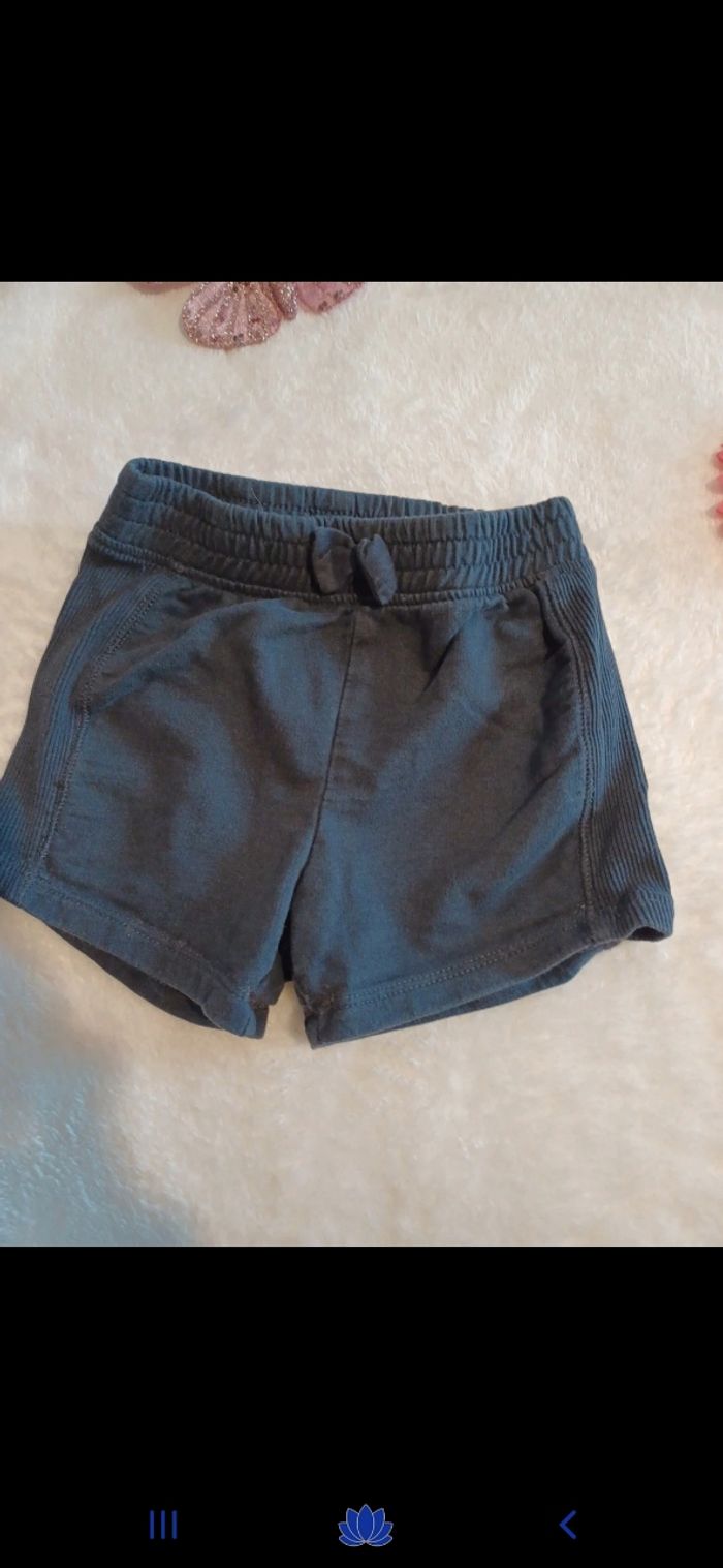 Ensemble bébé taille 12 mois - photo numéro 5