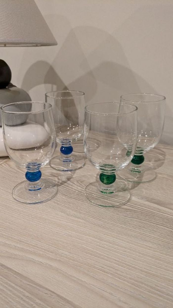 4 verres
