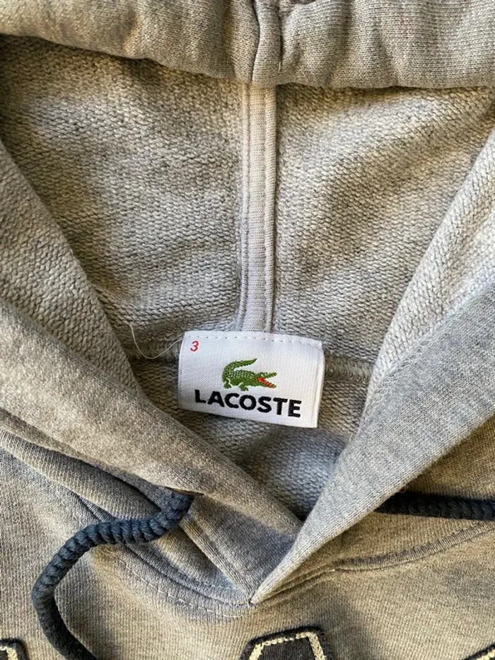 Sweat à capuche Lacoste gris M – Logo brodé XXL – État impeccable - photo numéro 4