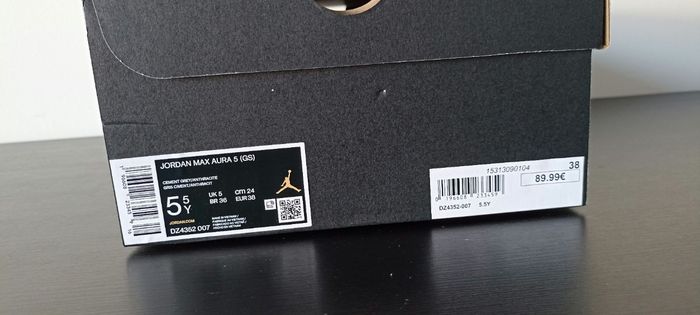 Jordan Max Aura 5 – Taille 38 – Couleur Gris Ciment – Neuves - photo numéro 7