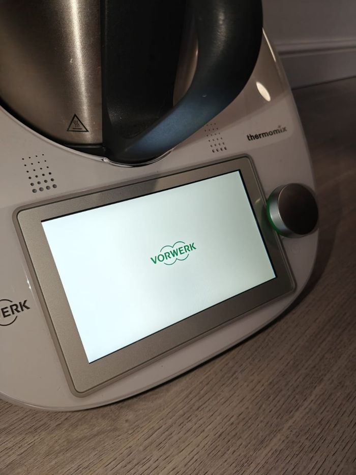 Vorwerk Thermomix TM6 blanc étincelant occasion grade A - lot avec accessoires - photo numéro 2