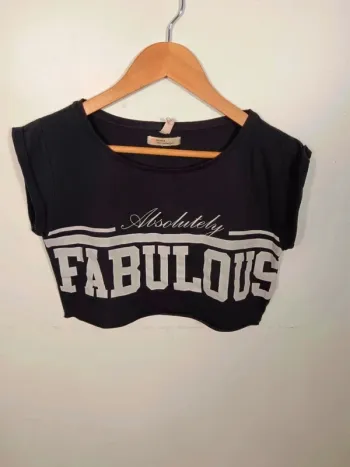 C18 top noir bershka S