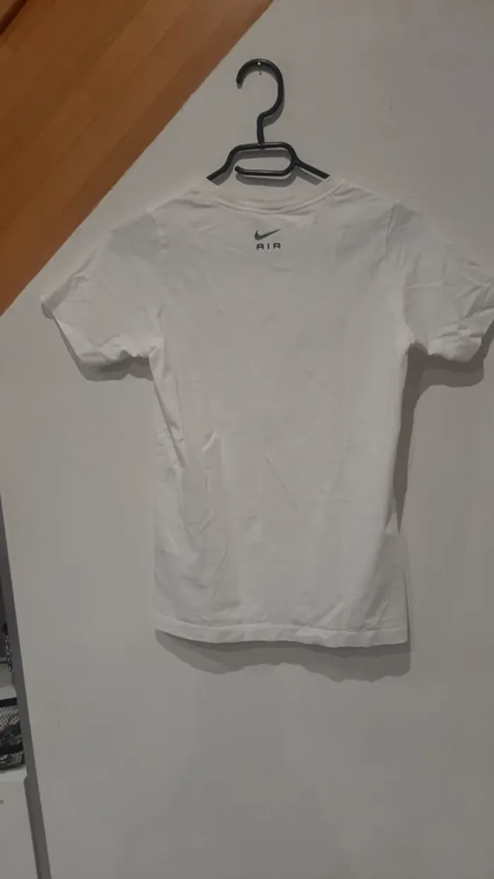 Tee-Shirt Nike - photo numéro 4