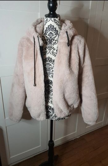 Blouson fausse fourrure