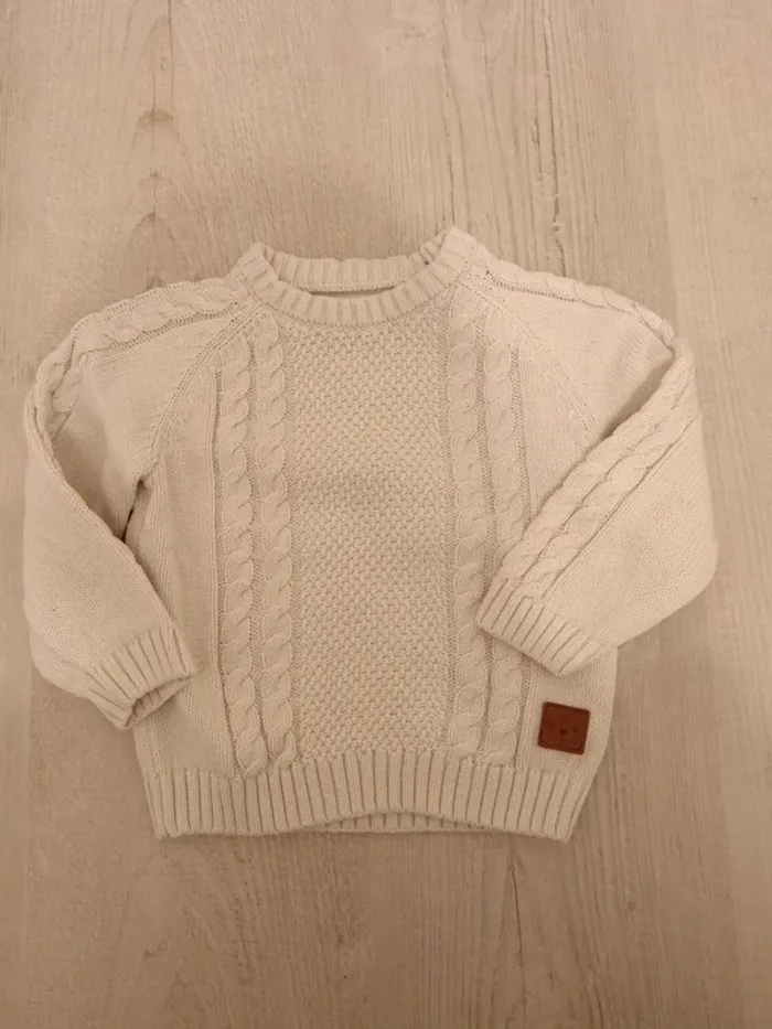 Pull tricot beige 86cm